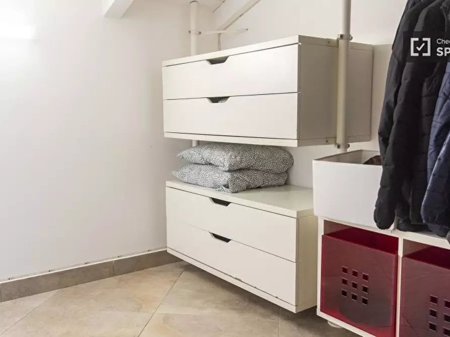 Immagine 17 di Appartamento in affitto  in Via Sesto S. Giovanni a Roma