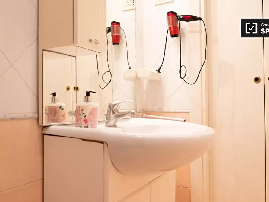 Immagine 12 di Appartamento in affitto  in Via Capitan Bavastro, 00154 Roma RM, Italy a Roma