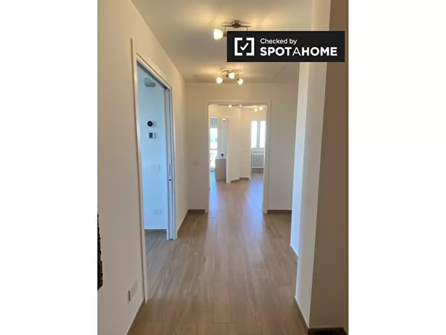 Immagine 2 di Appartamento in affitto  in Via Lucio Giunio Columella a Milano