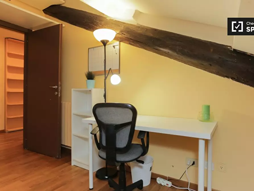 Immagine 4 di Camera condivisa in affitto  in Via Giuseppe Broggi, 20129 Milano MI, Italy a Milano