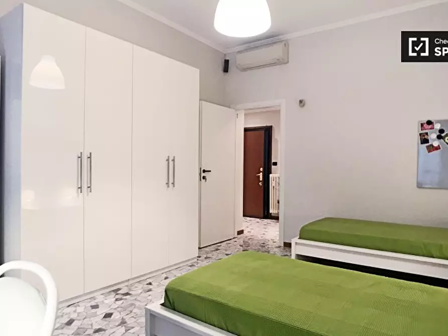 Immagine 3 di Camera condivisa in affitto  in Via Paris Bordone, 20149 Milano MI, Italy a Milano