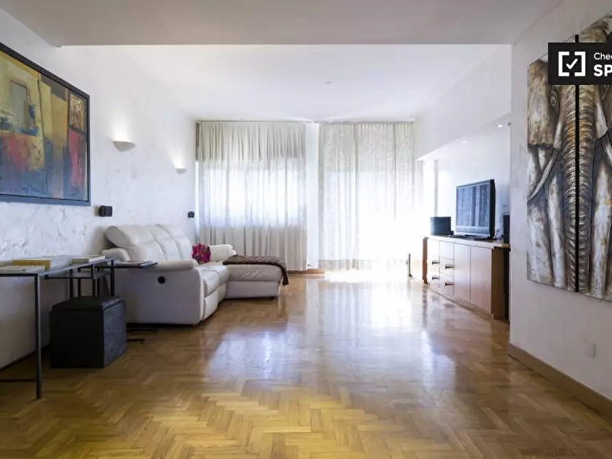 Immagine 6 di Appartamento in affitto  in Via Eugenio Montale a Milano