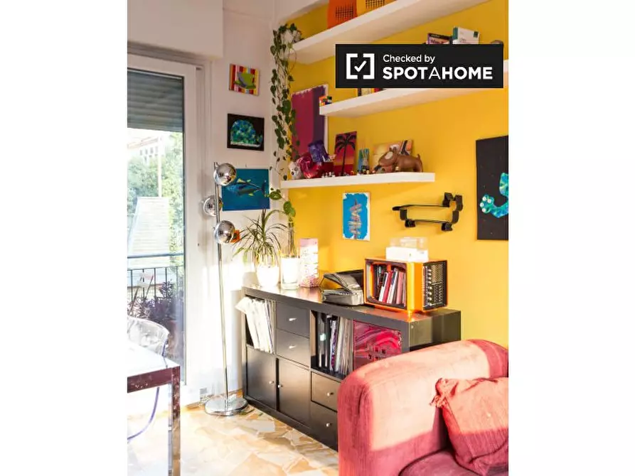 Immagine 10 di Camera condivisa in affitto  in Via Adelaide Bono Cairoli, 20127 Milano MI, Italy a Milano