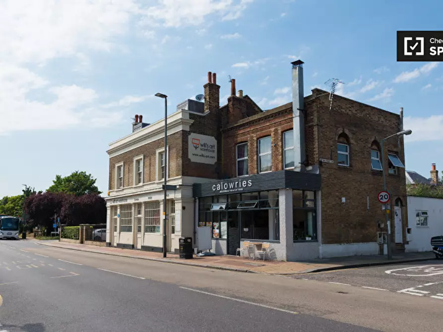 Immagine 7 di Camera condivisa in affitto  in Lower Richmond Road a Wandsworth