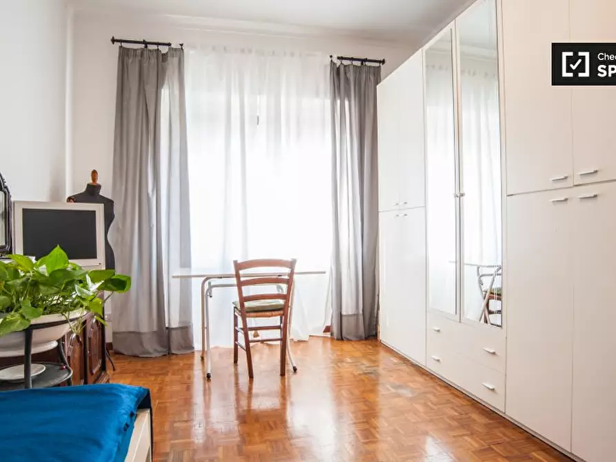 Immagine 4 di Camera condivisa in affitto  in Via Giuseppe Allievo, 00135 Roma RM, Italy a Roma