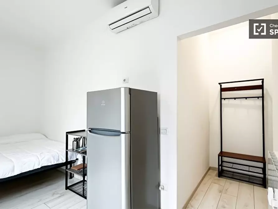 Immagine 12 di Ufficio in affitto  in Via Monfalcone a Milano