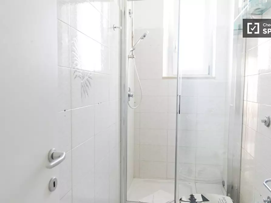 Immagine 2 di Appartamento in affitto  in Via Giovanni Branca a Roma