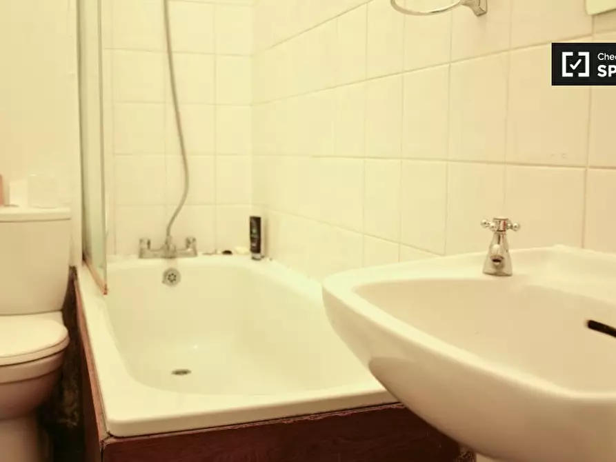 Immagine 19 di Camera condivisa in affitto  in Heyford Terrace a Lambeth