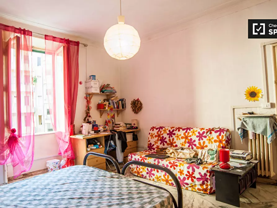 Immagine 6 di Camera condivisa in affitto  in Via Carnia a Roma