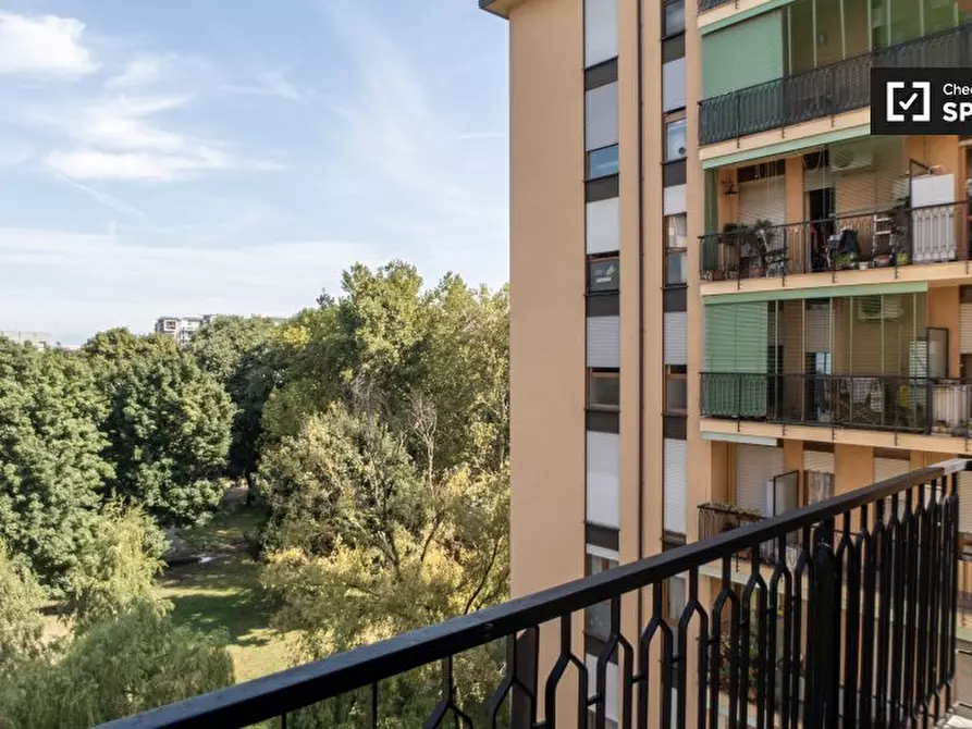 Immagine 12 di Camera condivisa in affitto  in Via Giuseppe Candiani a Milano