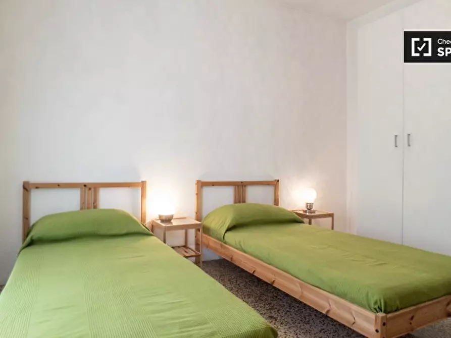 Immagine 2 di Camera condivisa in affitto  in Via Giuseppe Carozzi a Milano