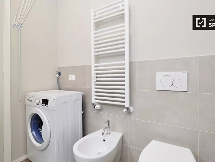 Immagine 10 di Appartamento in affitto  in Via Giuseppe Broggi, 20129 Milano MI, Italy a Milano