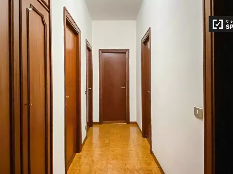 Immagine 14 di Camera condivisa in affitto  in Via Benedetto Musolino a Roma