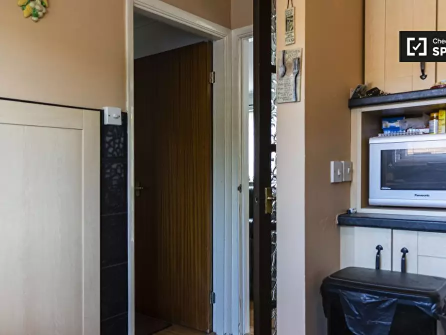 Immagine 13 di Camera condivisa in affitto  in Primrose Ln a Croydon