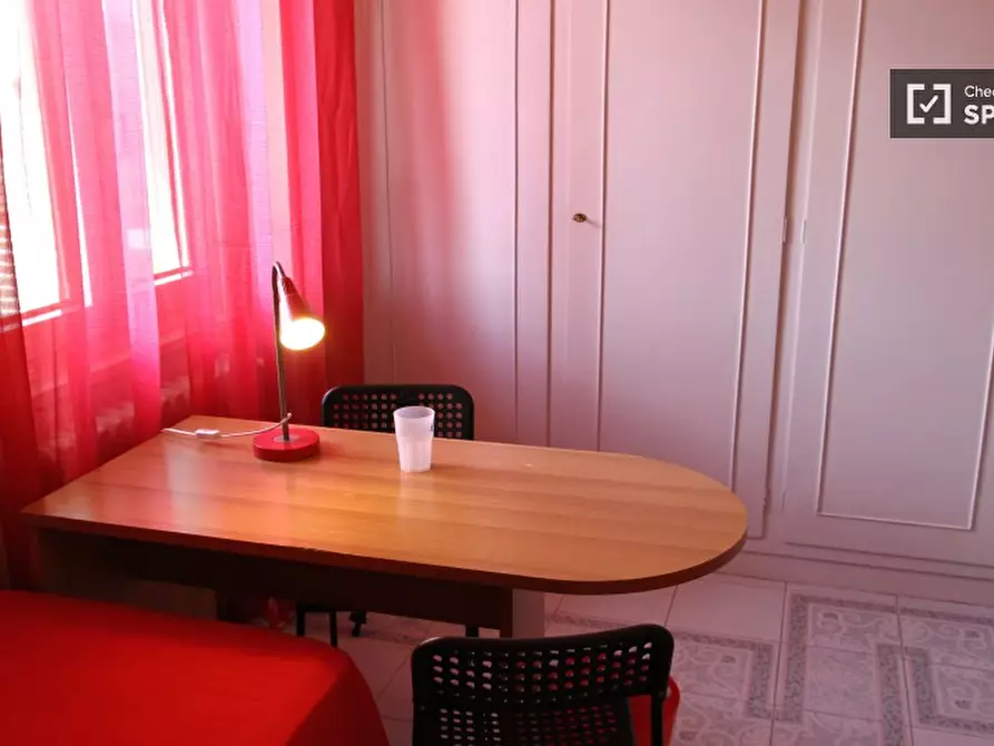 Immagine 4 di Camera condivisa in affitto  in via Luigi Cesana a Roma