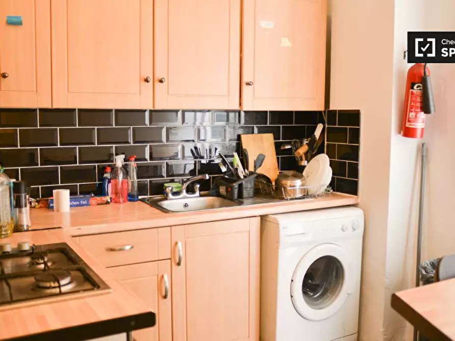 Immagine 9 di Camera condivisa in affitto  in Heyford Terrace a Lambeth