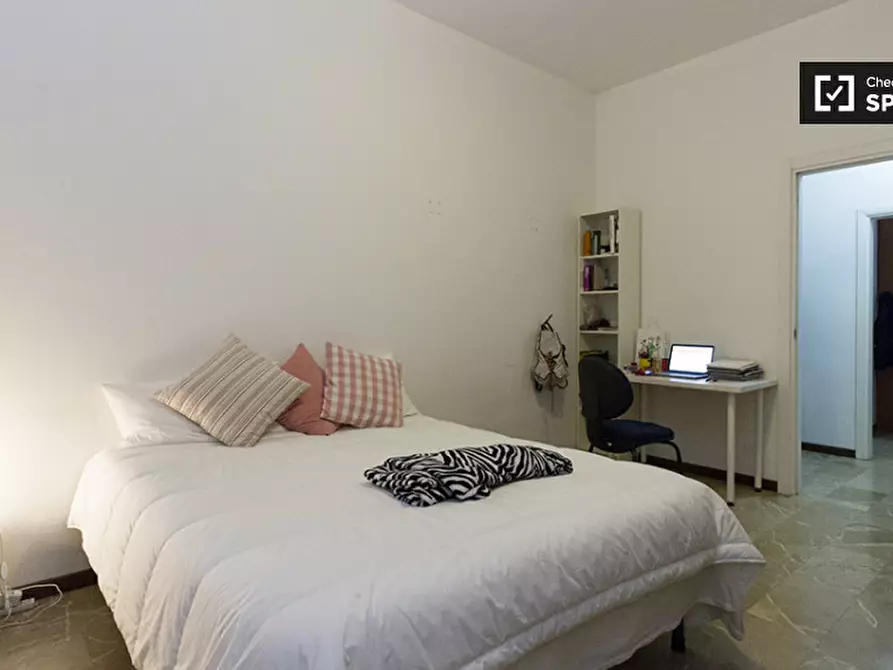 Immagine 4 di Camera condivisa in affitto  in Via Perugino a Milano