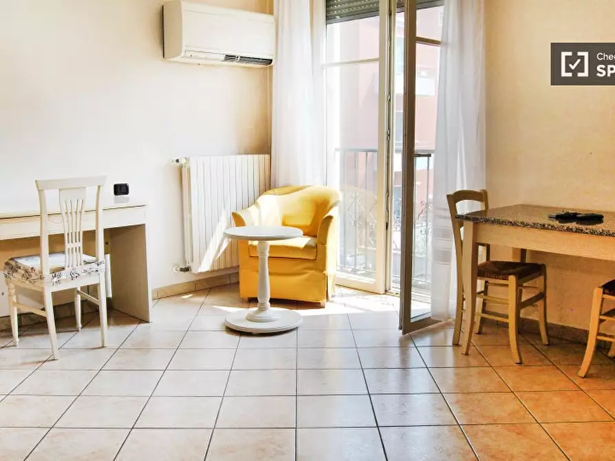 Immagine 2 di Ufficio in affitto  in via avancinio avancini a Milano