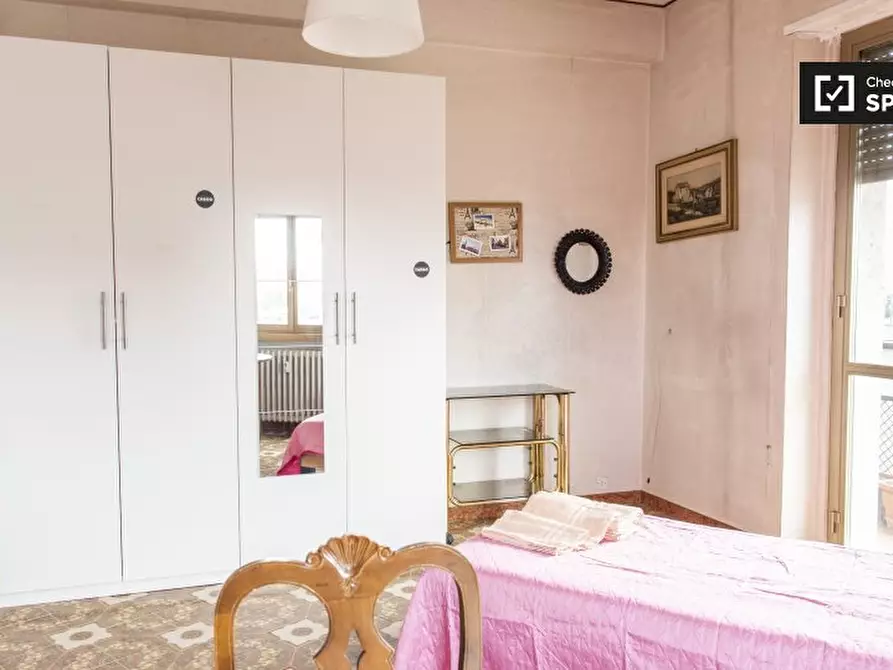 Immagine 4 di Camera condivisa in affitto  in Via Bartolomeo Colleoni a Roma