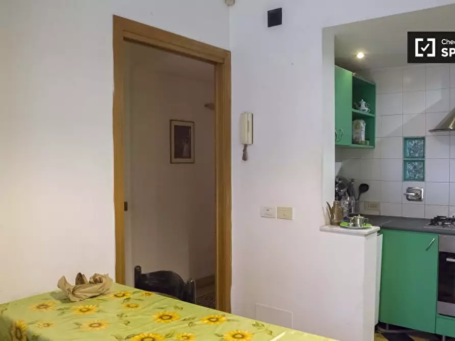 Immagine 11 di Camera condivisa in affitto  in Via Castelfidardo, 00185 Roma RM, Italy a Roma