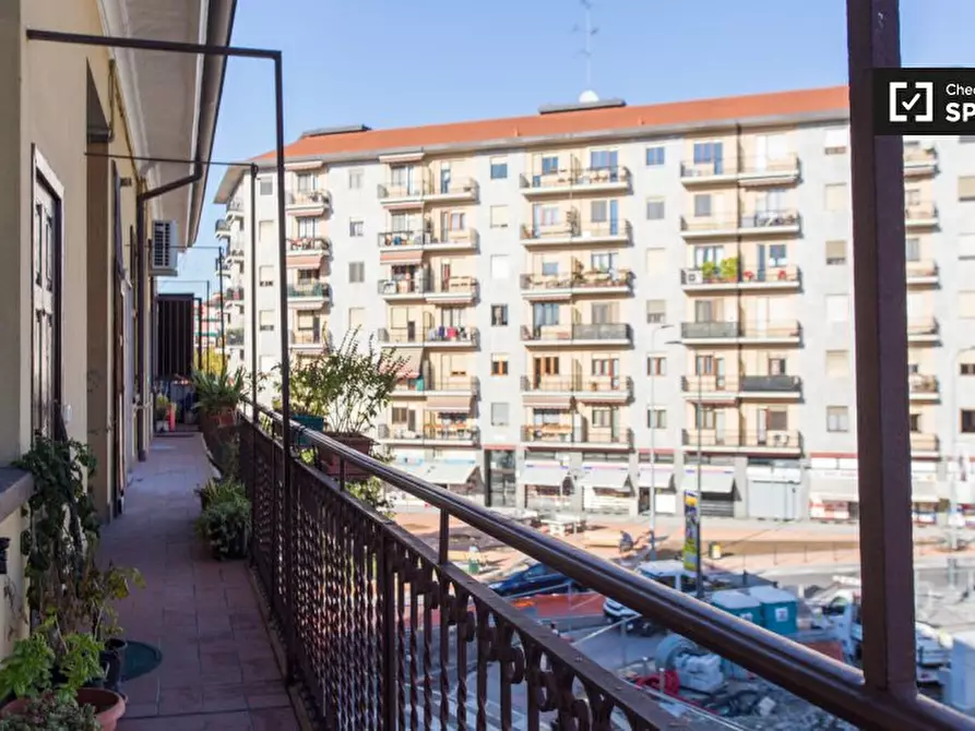 Immagine 15 di Appartamento in affitto  in Via S. Dionigi a Milano