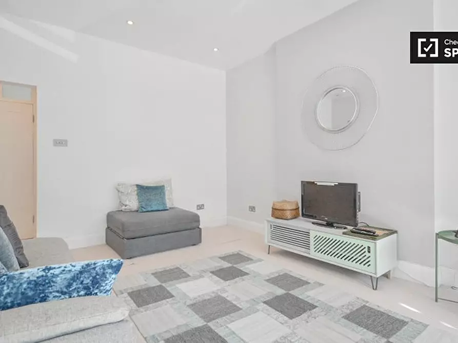 Immagine 4 di Appartamento in affitto  in 147 Brondesbury Park, London NW2, UK a Brent