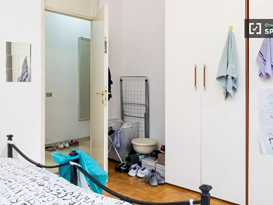 Immagine 5 di Camera condivisa in affitto  in Via Emilio de Marchi a Milano