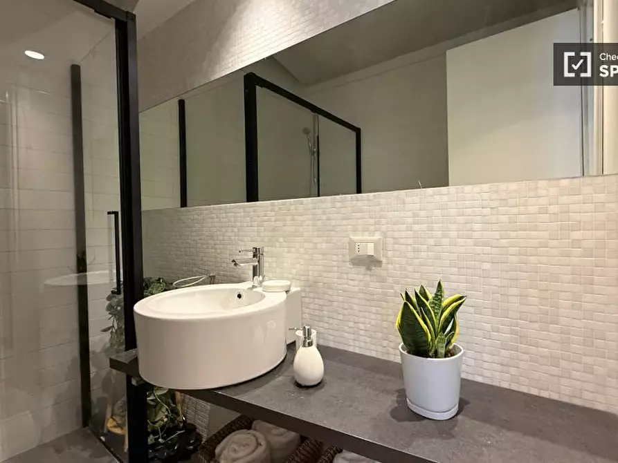 Immagine 4 di Appartamento in affitto  in Via di S. Angelo in Pescheria a Roma