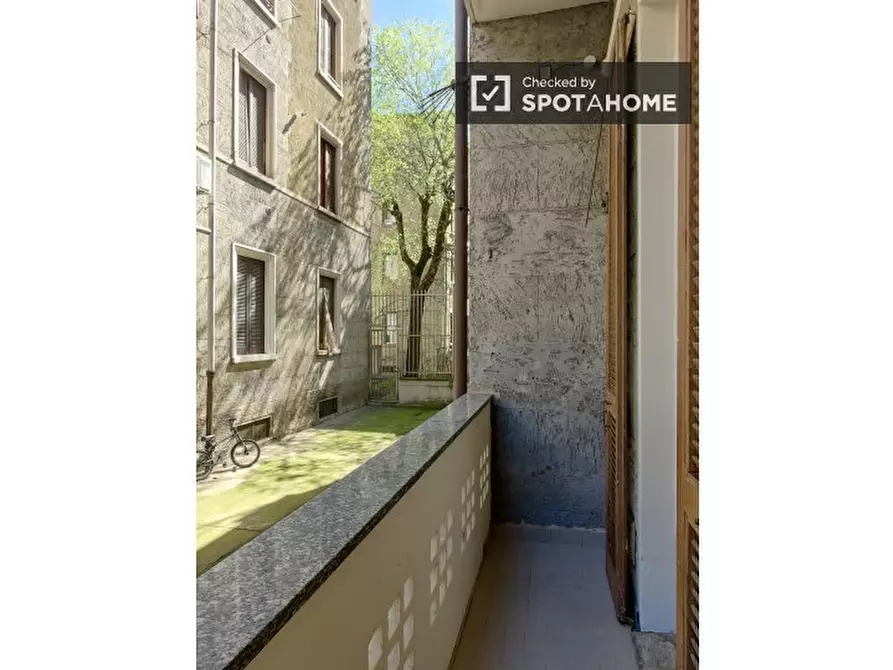 Immagine 9 di Camera condivisa in affitto  in Via Mac Mahon a Milano