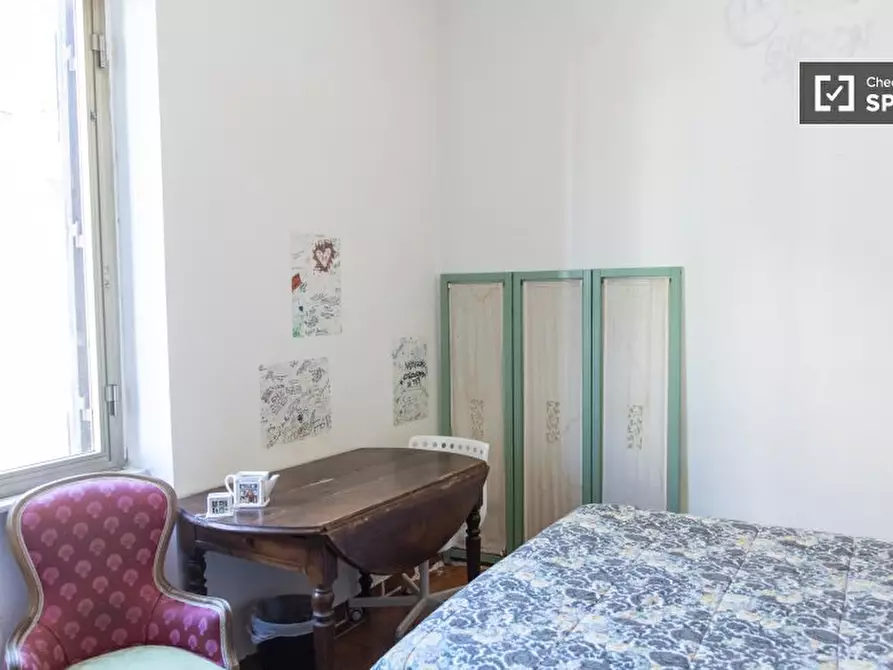 Immagine 2 di Camera condivisa in affitto  in Via Pesaro a Roma