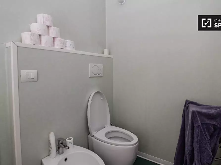 Immagine 7 di Camera condivisa in affitto  in Corso S. Maurizio a Torino