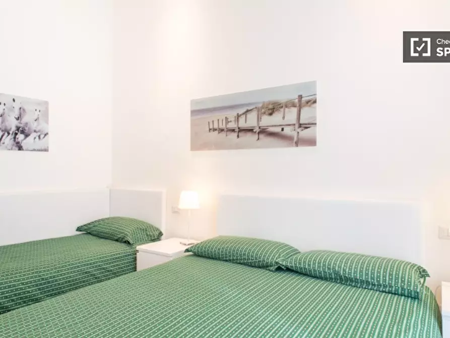 Immagine 8 di Appartamento in affitto  in Via Catone a Roma