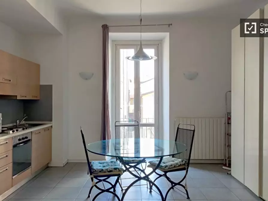 Immagine 8 di Ufficio in affitto  in Via Vigevano a Milano