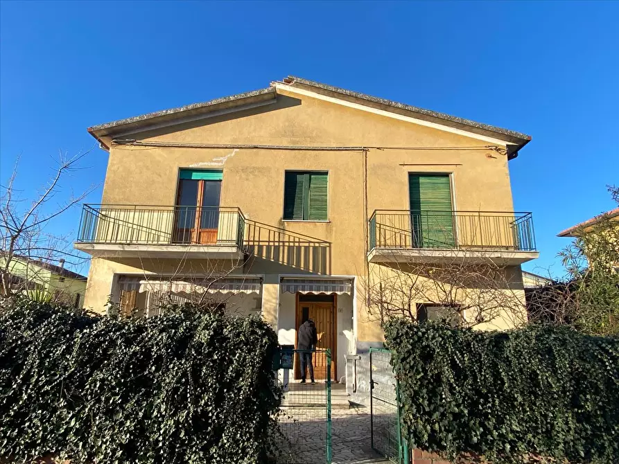 Casa indipendente in vendita in Via Bruno Buozzi, 101 a Castiglione Del Lago