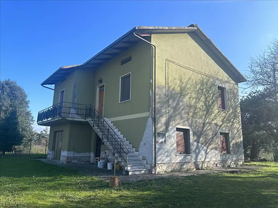 Casa indipendente in vendita in Via Bruno Buozzi, 71 a Castiglione Del Lago