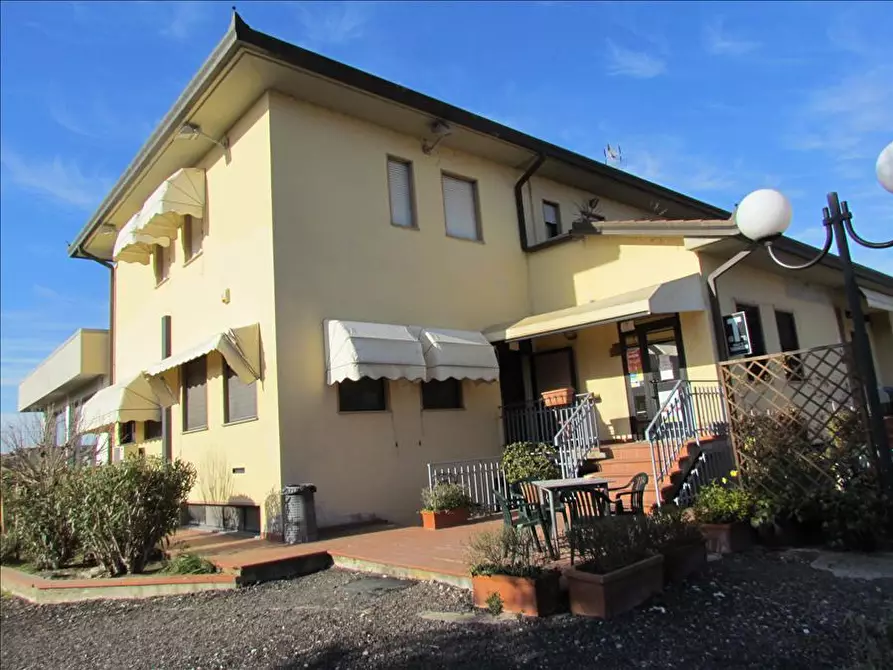 Albergo/B&B/Residence in vendita in Strada Statale Trasimeno, 9 a Cortona
