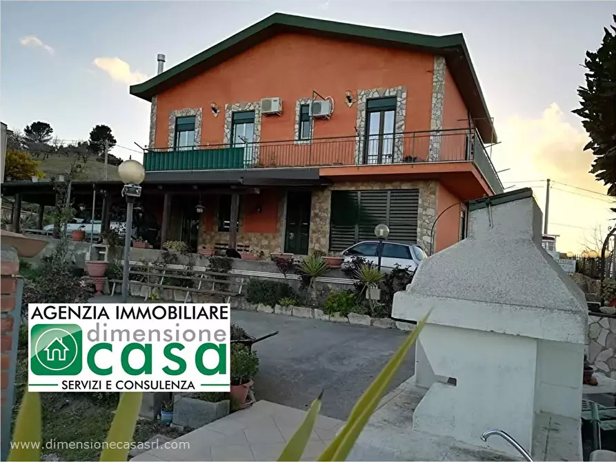 Villa in vendita in Unnamed Road a San Cataldo