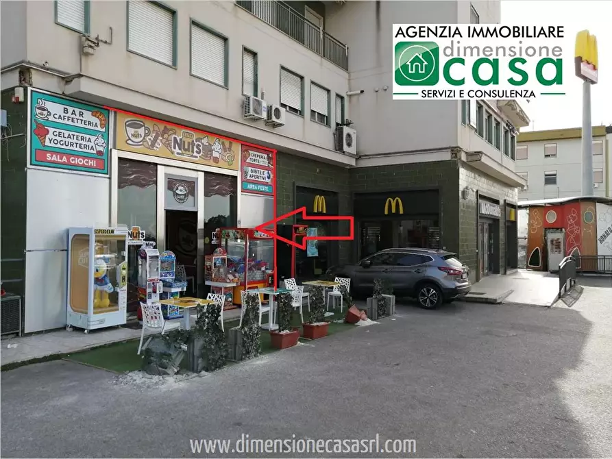 Locale commerciale in vendita in Via Leone XIII, 101 a Caltanissetta