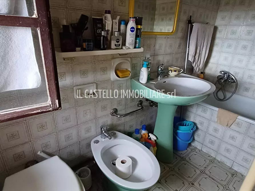 Immagine 10 di Appartamento in vendita  in via Roma a Sarteano