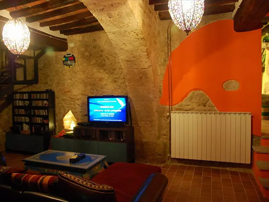 Immagine 4 di Appartamento in vendita  in Corso Garibaldi, 20 a Sarteano
