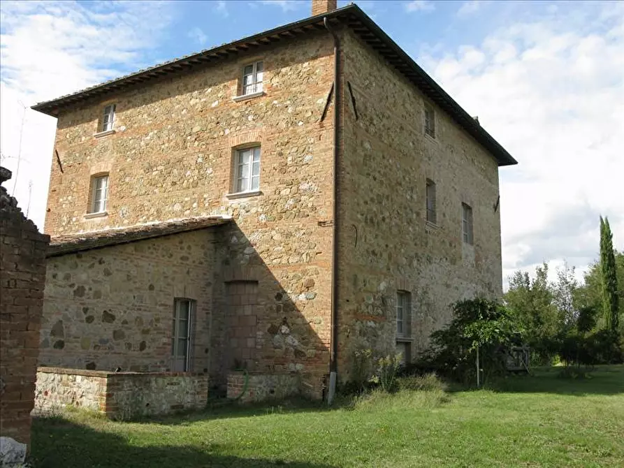 Immagine 3 di Rustico / casale in vendita  a Cetona