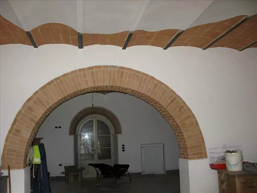 Immagine 5 di Rustico / casale in vendita  a Cetona