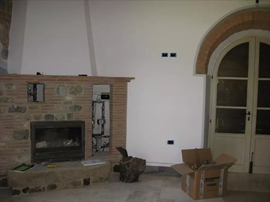 Immagine 6 di Rustico / casale in vendita  a Cetona