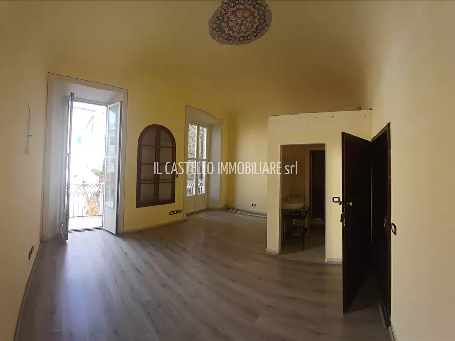 Immagine 9 di Appartamento in vendita  in piazza XXIV Giugno 1944, 25 a Sarteano