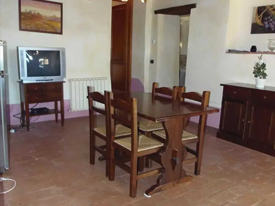 Immagine 5 di Rustico / casale in vendita  a Sarteano
