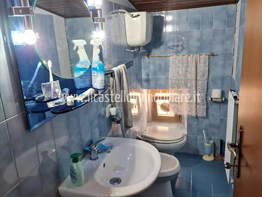 Immagine 4 di Appartamento in vendita  in piazza Bargagli a Sarteano