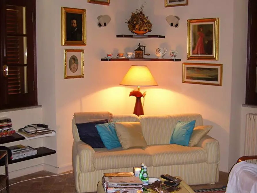 Immagine 7 di Azienda agricola in vendita  a Paciano