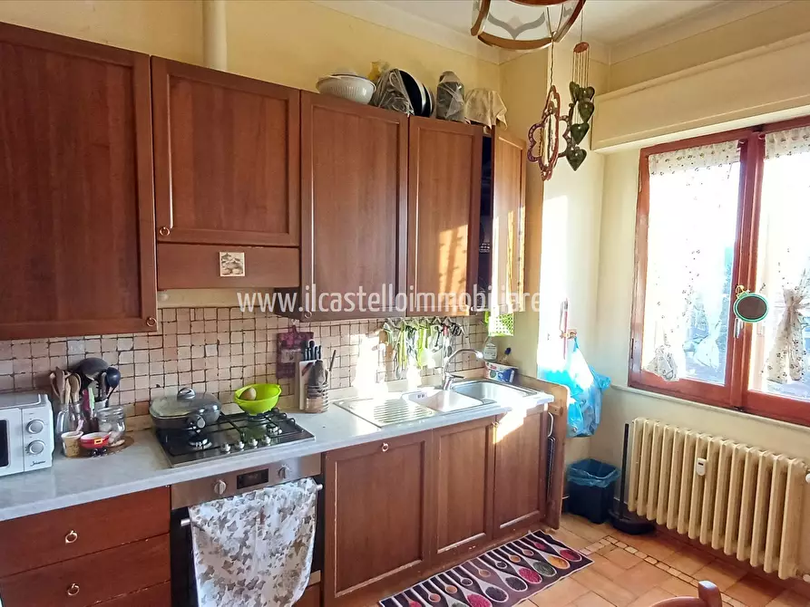 Immagine 3 di Appartamento in vendita  in Corso Garibaldi, 18 a Sarteano