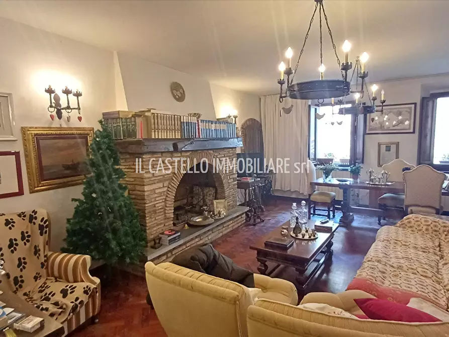 Immagine 1 di Appartamento in vendita  in Corso Garibaldi, 10 a Sarteano