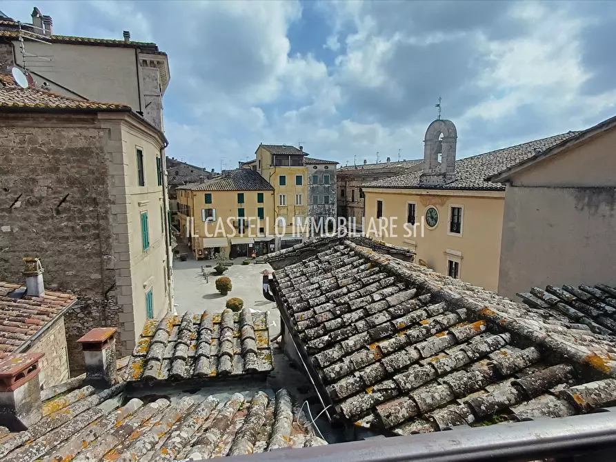 Immagine 10 di Appartamento in vendita  in Corso Garibaldi, 10 a Sarteano